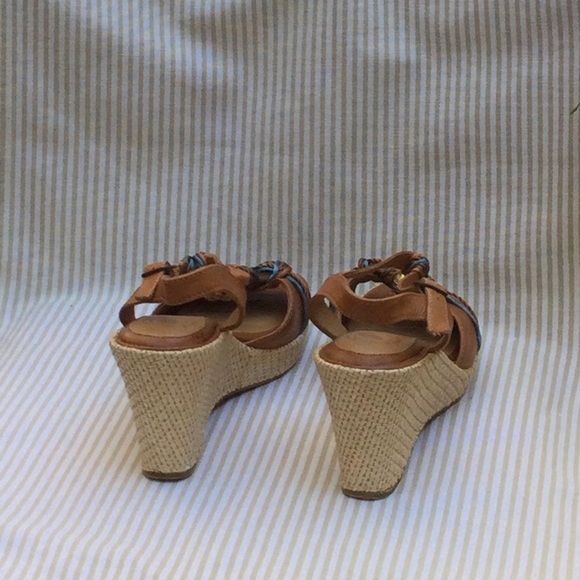 Nurture Amazing fun stylish platform wedges! Fun for vacations, beach! - Picture 3 of 7